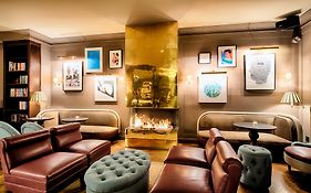 Mondrian Suites Berlin am Checkpoint Charlie